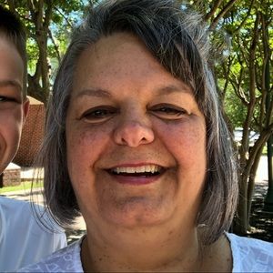 Meet your Posher, Cathy